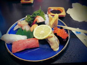 生寿司　２，２００円　　